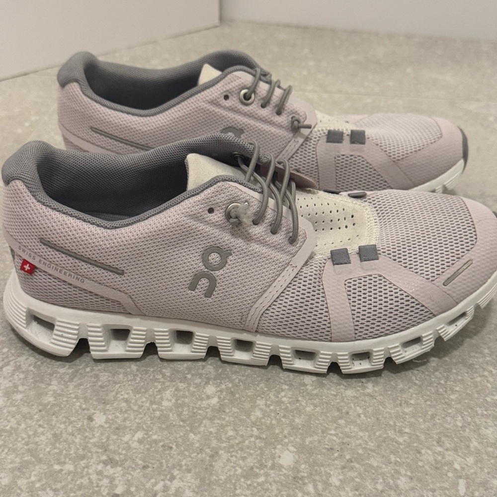 On Running Light Purple lavender and Gray Athletic Shoes